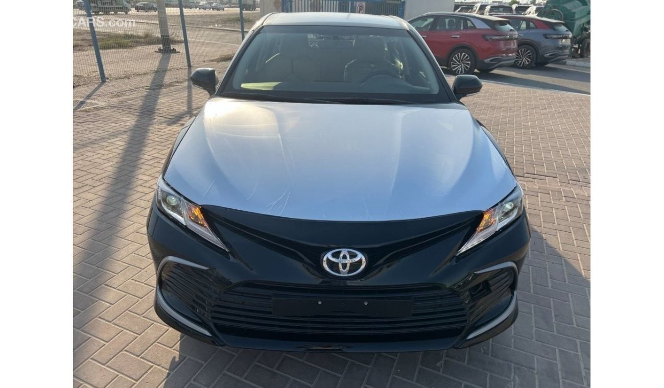 Toyota Camry LE (Without Sunroof) 2.5L Petrol A/T FWD
