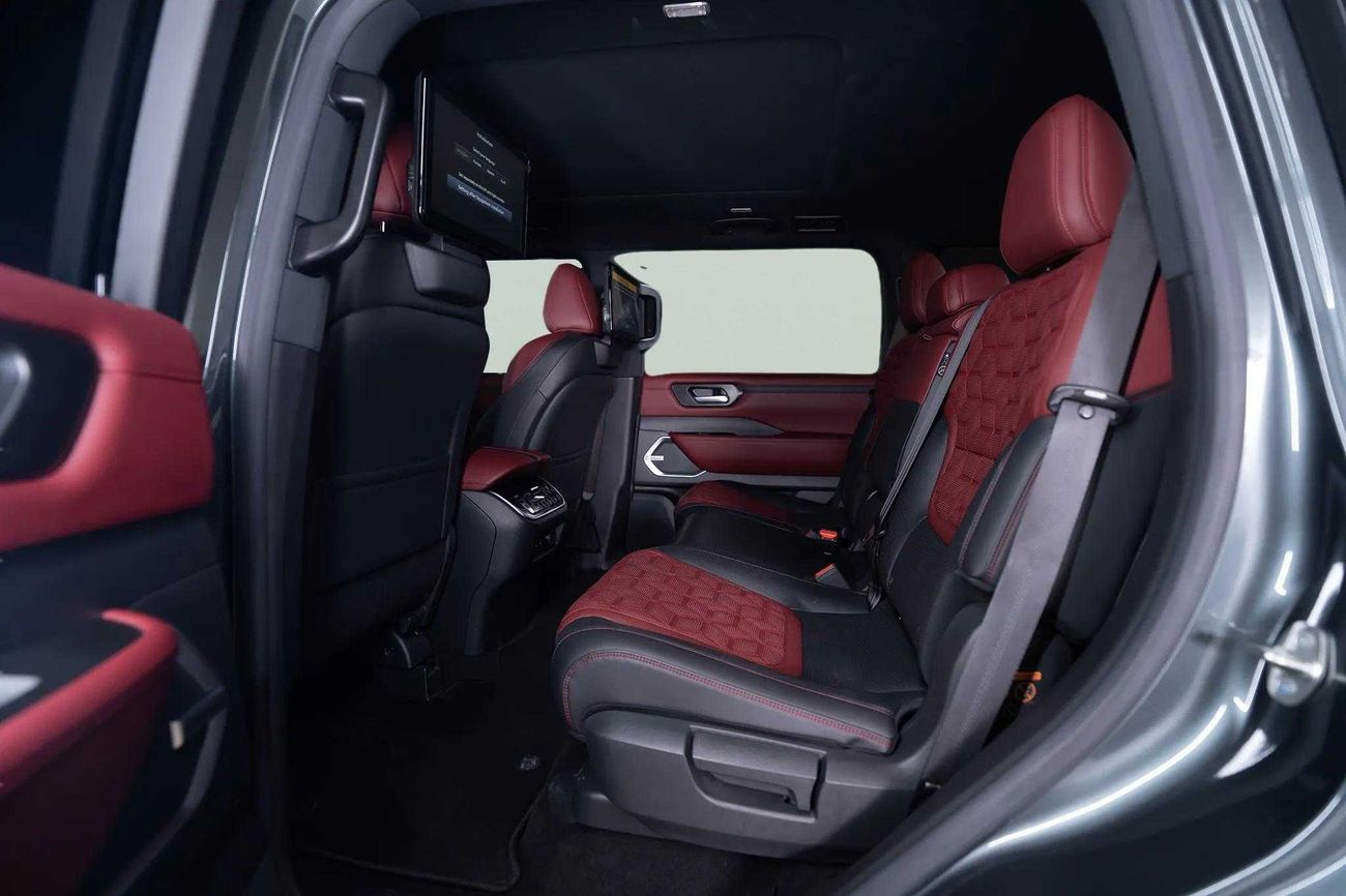 Nissan Patrol SE Platinum City 5.6L SE PLATINUM CITY 3.8