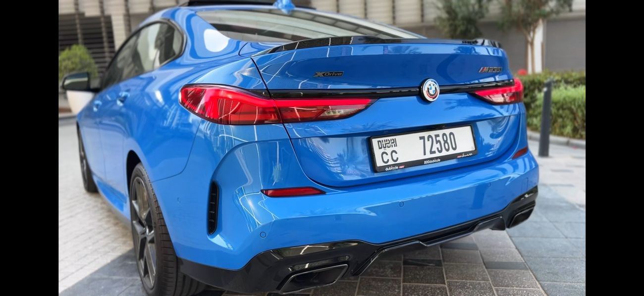 BMW M235i Gran Coupe M SPORT