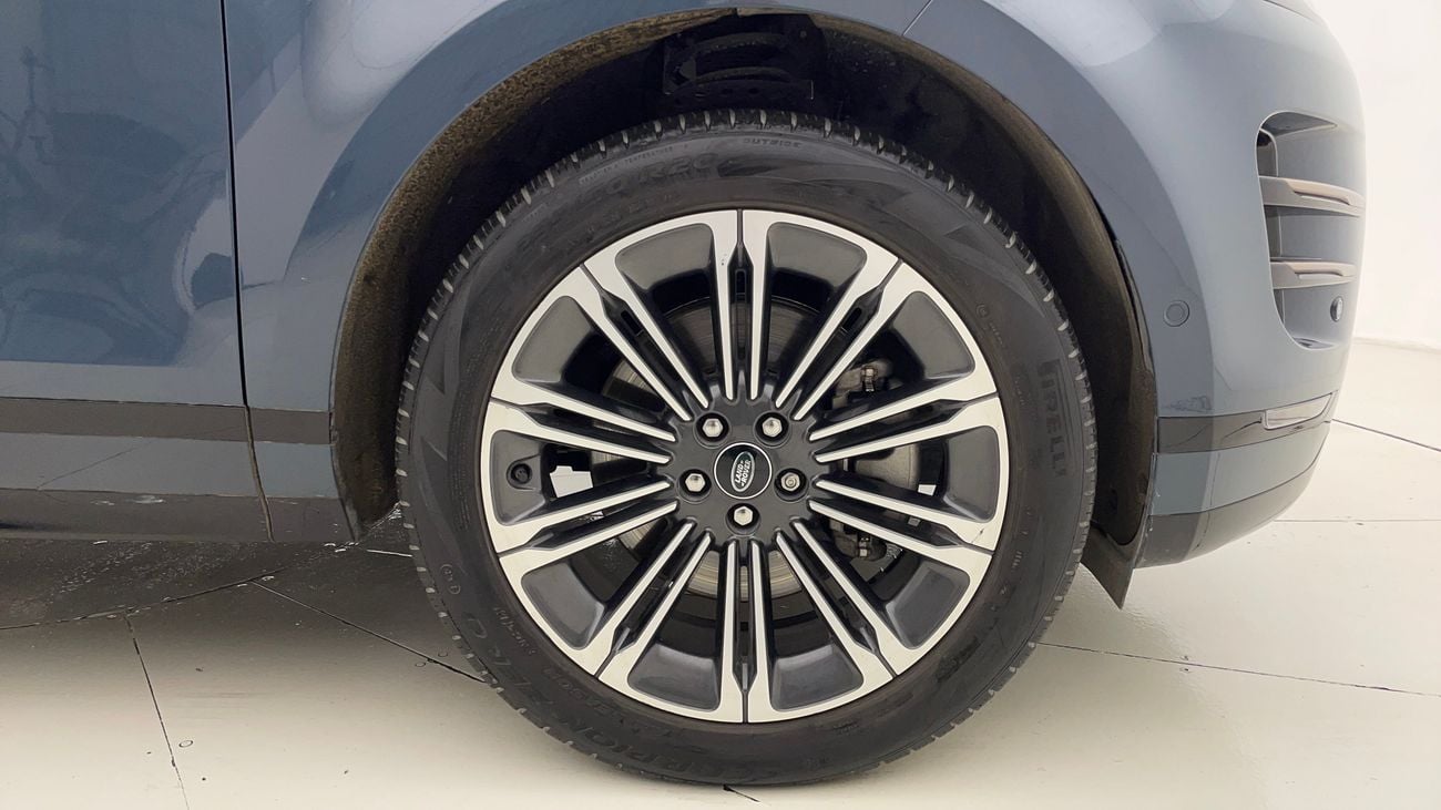 لاند روفر رانج روفر إيفوك P200 SE DYNAMIC 2 | بدون دفعة مقدمة | اختبار القيادة في المنزل