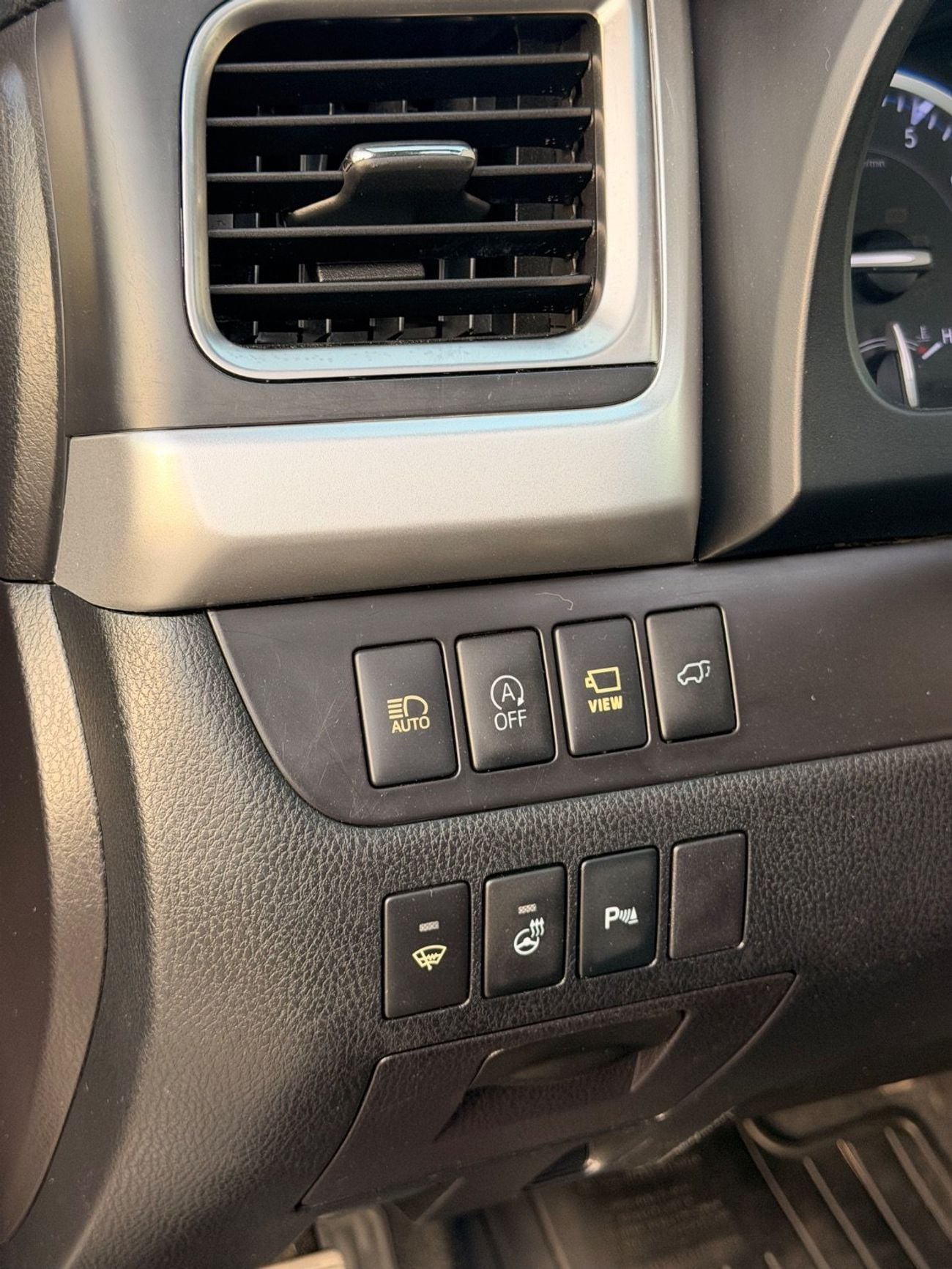 تويوتا هايلاندر Limited 4WD 3.5L / panoramic, 360 camera 2019