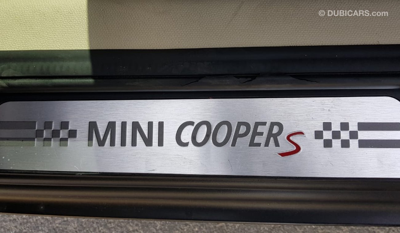 ميني كوبر إس كونتري مان OFFER PRICE ! MINI COOPER S(countryman) 1490/- MONTHLY ,0% DOWN PAYMENT , PANORAMIC SUN ROOF