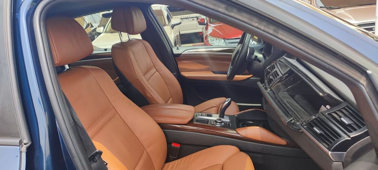 BMW X6 xDrive 35i 3.0L