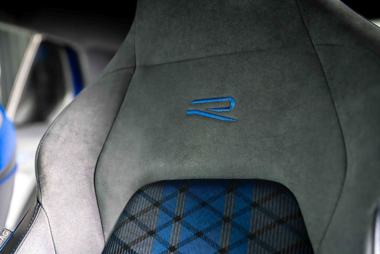 Volkswagen Golf R Base 2.0T R Performance Package-Warranty and Service Contract From Main Dealer-FSH