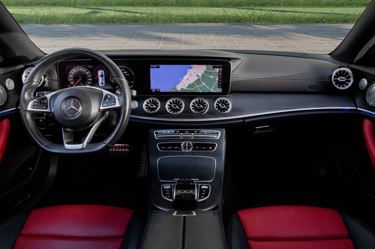 Mercedes-Benz E300 Coupe E300 COUPE | 2,850 P.M (4 Years)⁣ | 0% Downpayment | IMMACULATE!