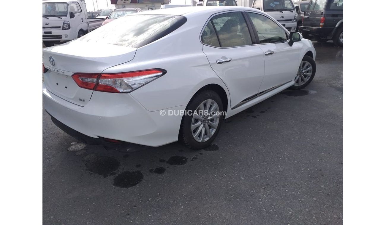 Toyota Camry 2.5cc GLE sunroof,electric seat