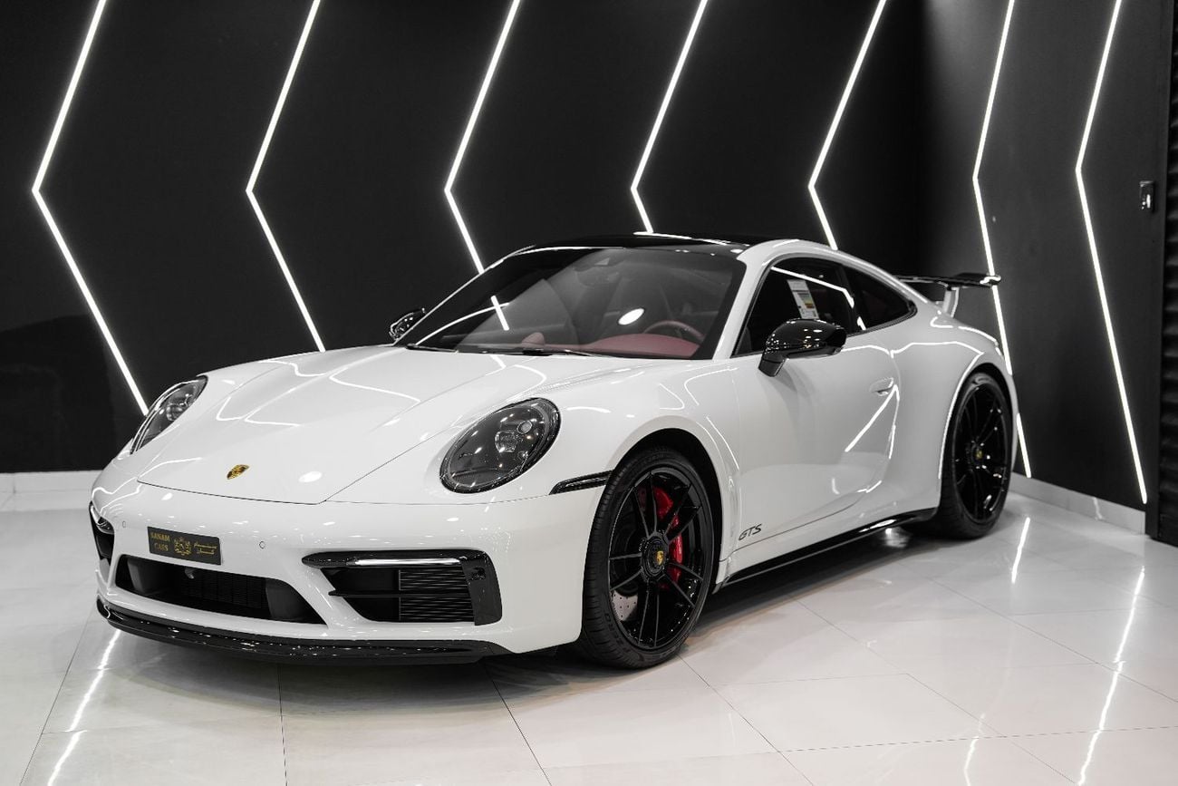 Porsche 911 Carrera GTS 3.0L (450 HP) Coupe BRAND NEW, Exclusive Manufaktur Interior Pack, GCC Specs!!