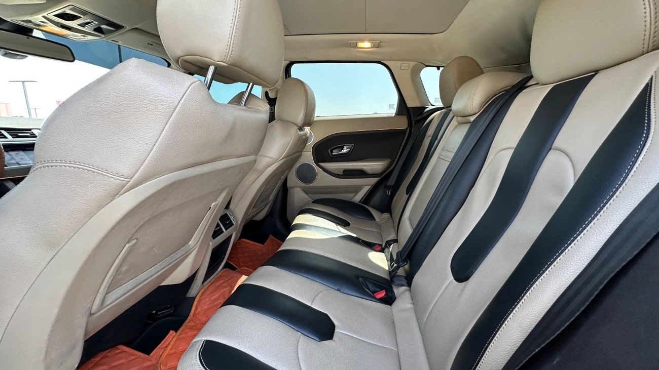 Land Rover Range Rover Evoque Pure LE 2.0L (5 Door) PURE PREMIUM 2.0L (5 Door)