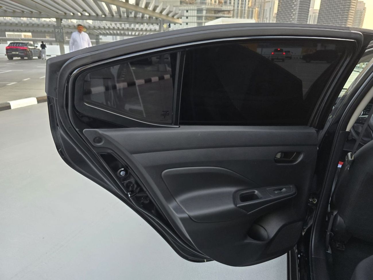 نيسان فيرسا Nissan Versa Sunny 1.6L