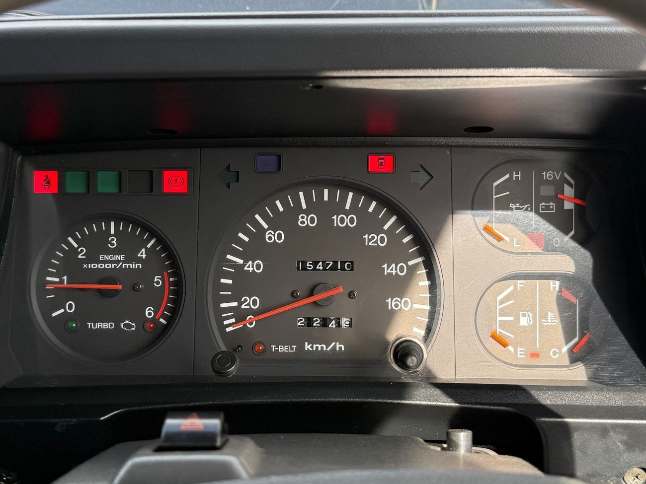 تويوتا لاند كروزر 70 4WD- 7 Seater