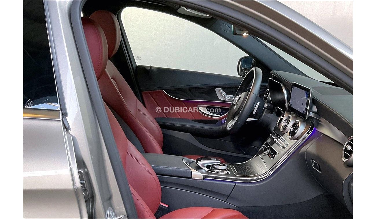 مرسيدس بنز C 200 Premium (AMG Line)
