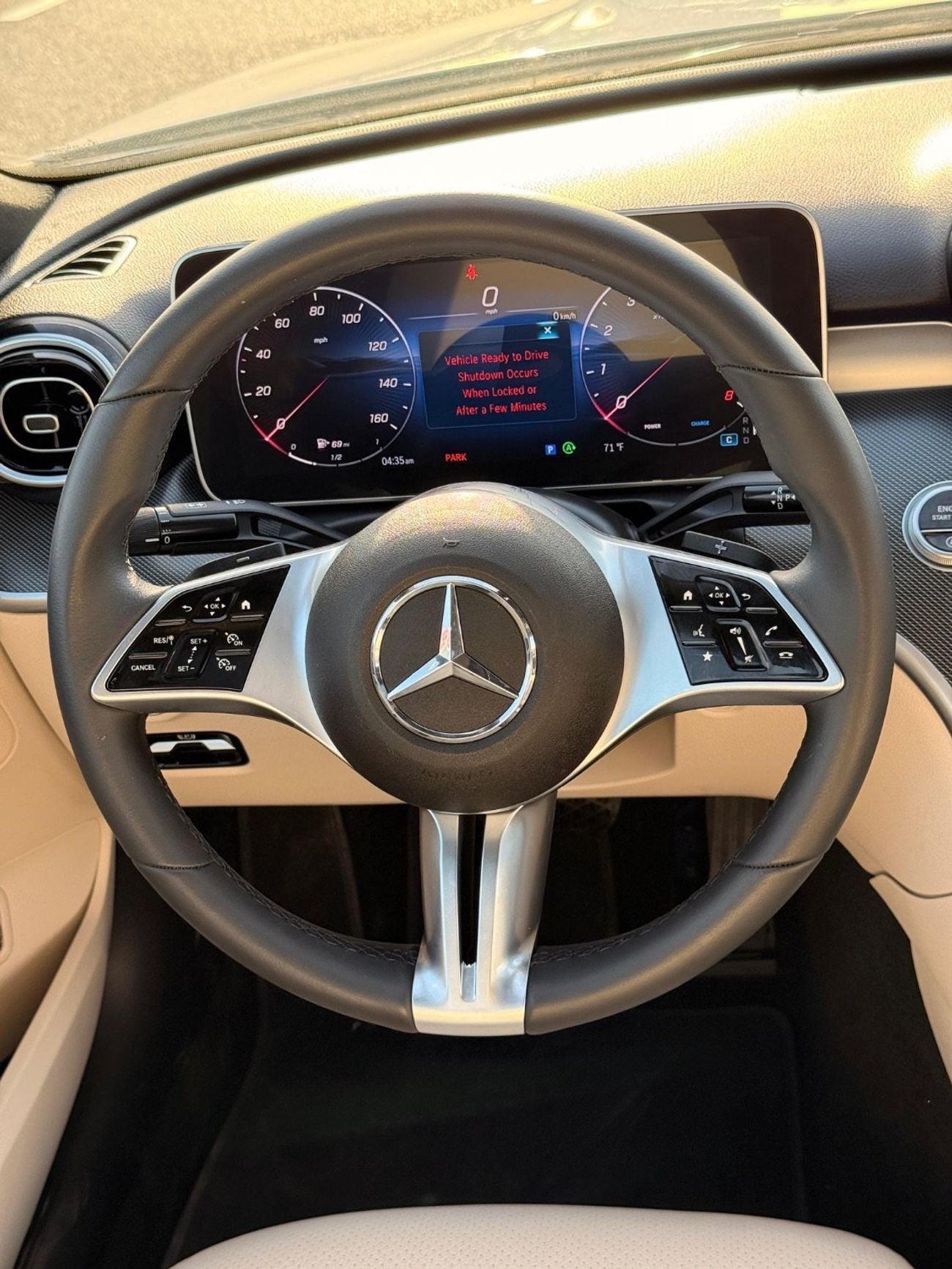 Mercedes Benz C300 STD C 300 2025 premium