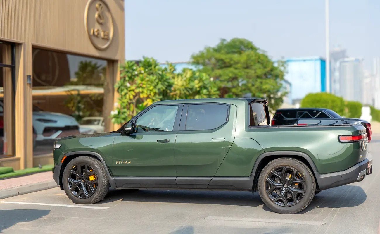 ريفيان R1T Adventure | Large Battery | Full Options | Very Clean and Low Mileage