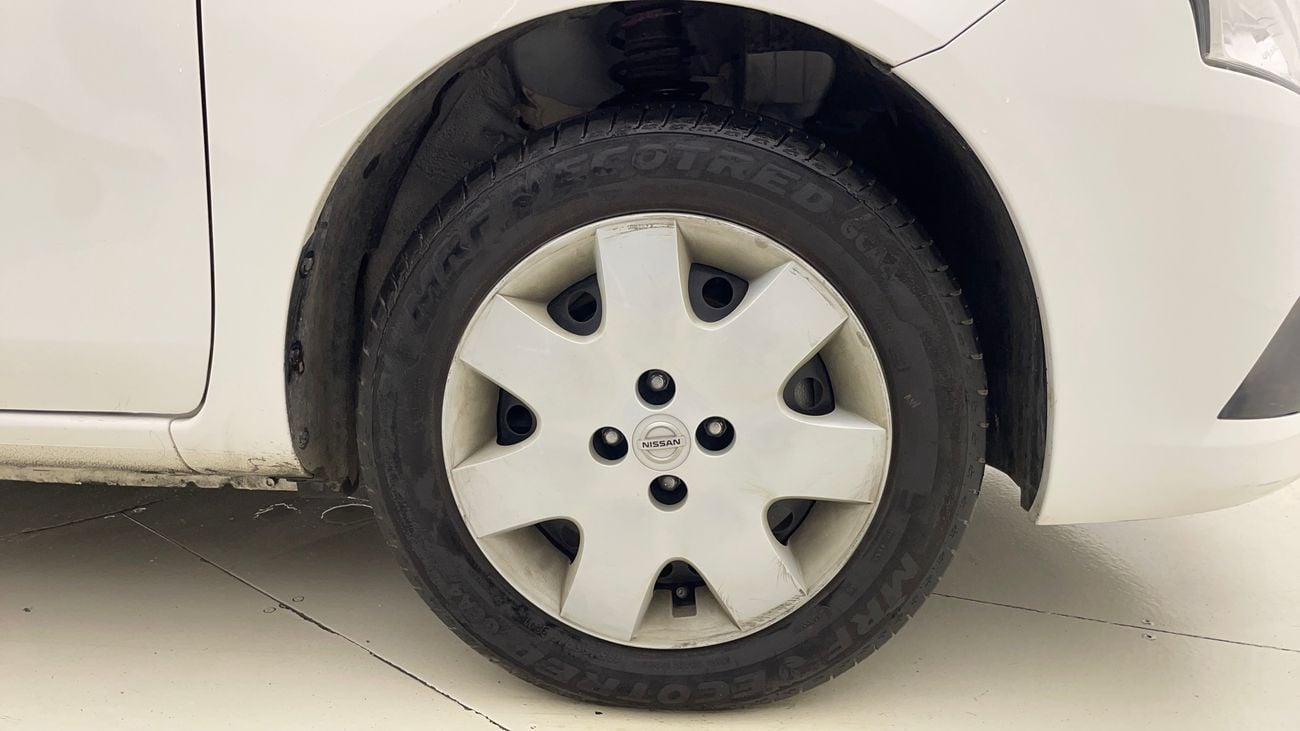 Nissan Sunny SV 1.5 | Zero Down Payment | Home Test Drive