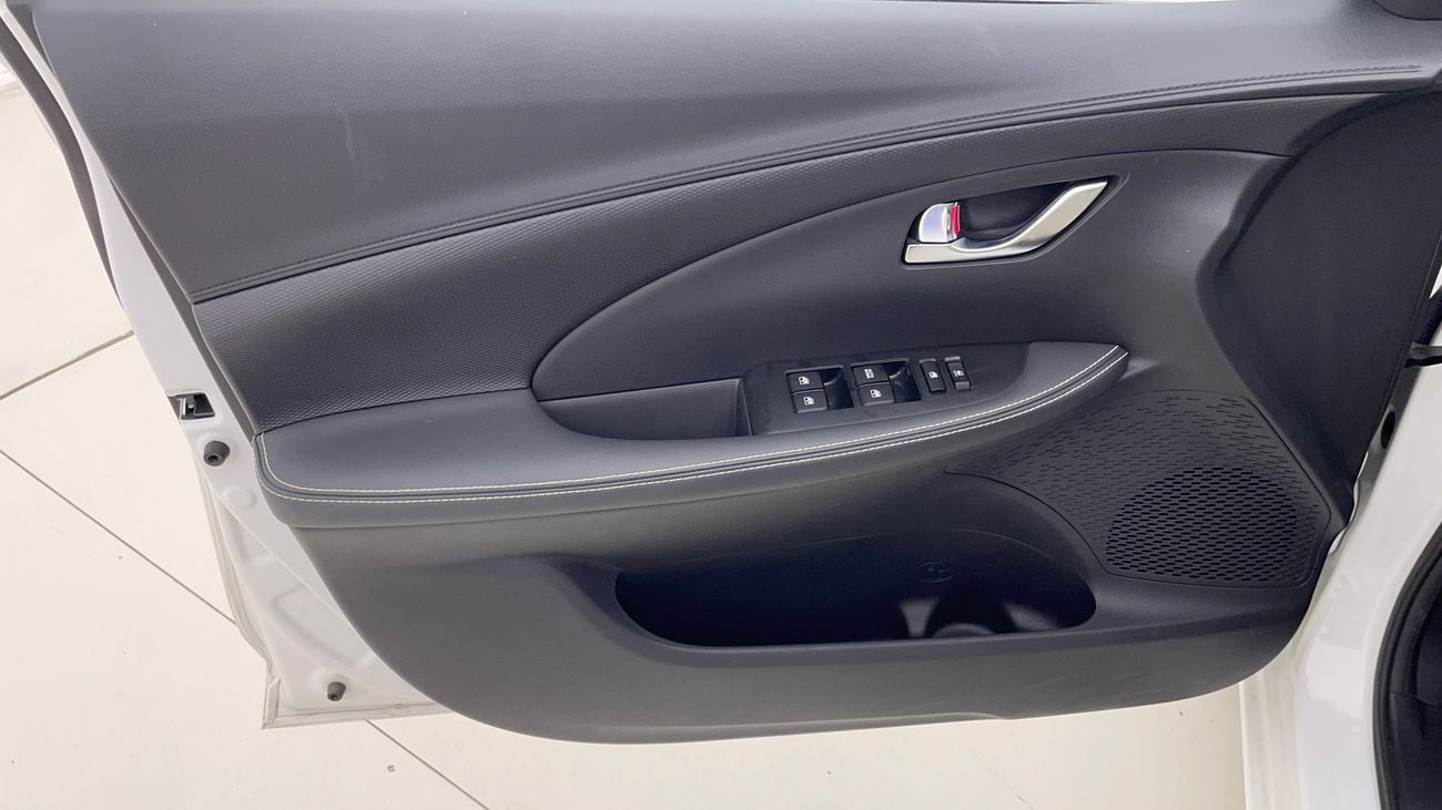 تشنجان الس فين 2024 V7 | AED 417/Month | 0 DP | 30 Day Return | Warranty | Service History