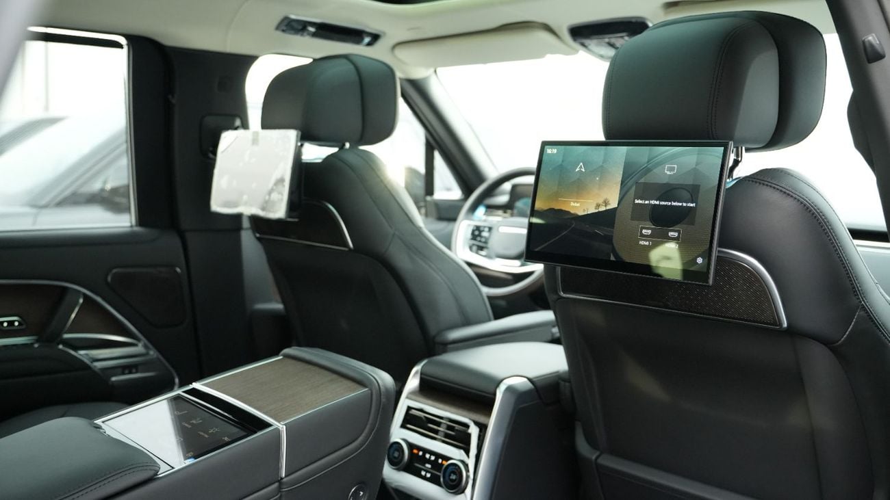 Land Rover Range Rover Autobiography P530 4.4L BLACK 2025 MY Export Price