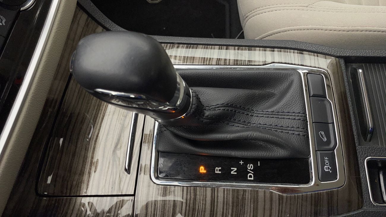 أم جي RX5 2023 STD | AED 654/Month | 0 DP | 30 Day Return | Warranty | Service History