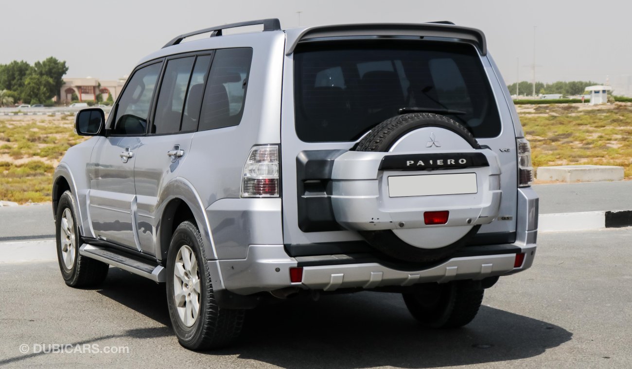 Mitsubishi Pajero GLS V6