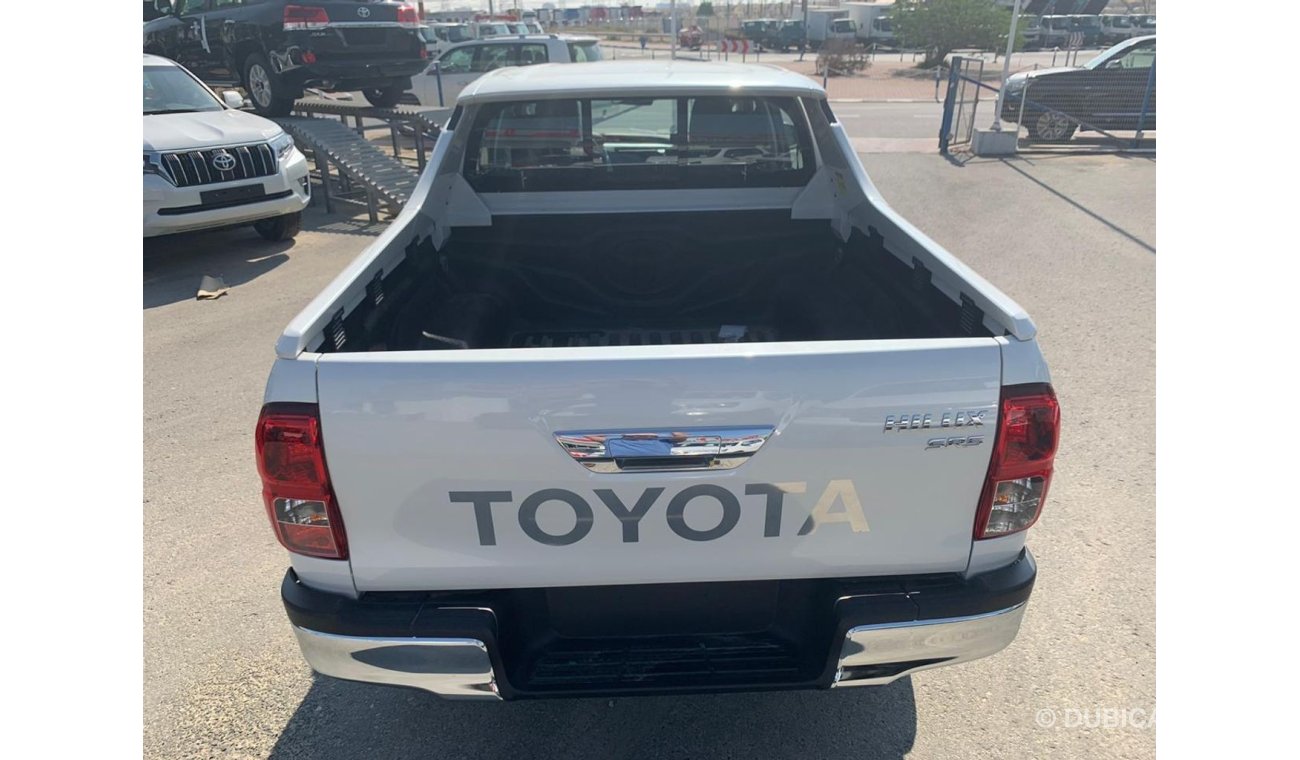 Toyota Hilux SR5 TRD 4.0L V6 Gasoline with Push Start