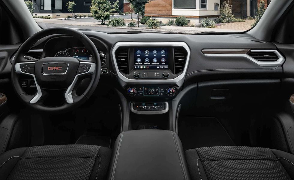 GMC Acadia interior - Cockpit