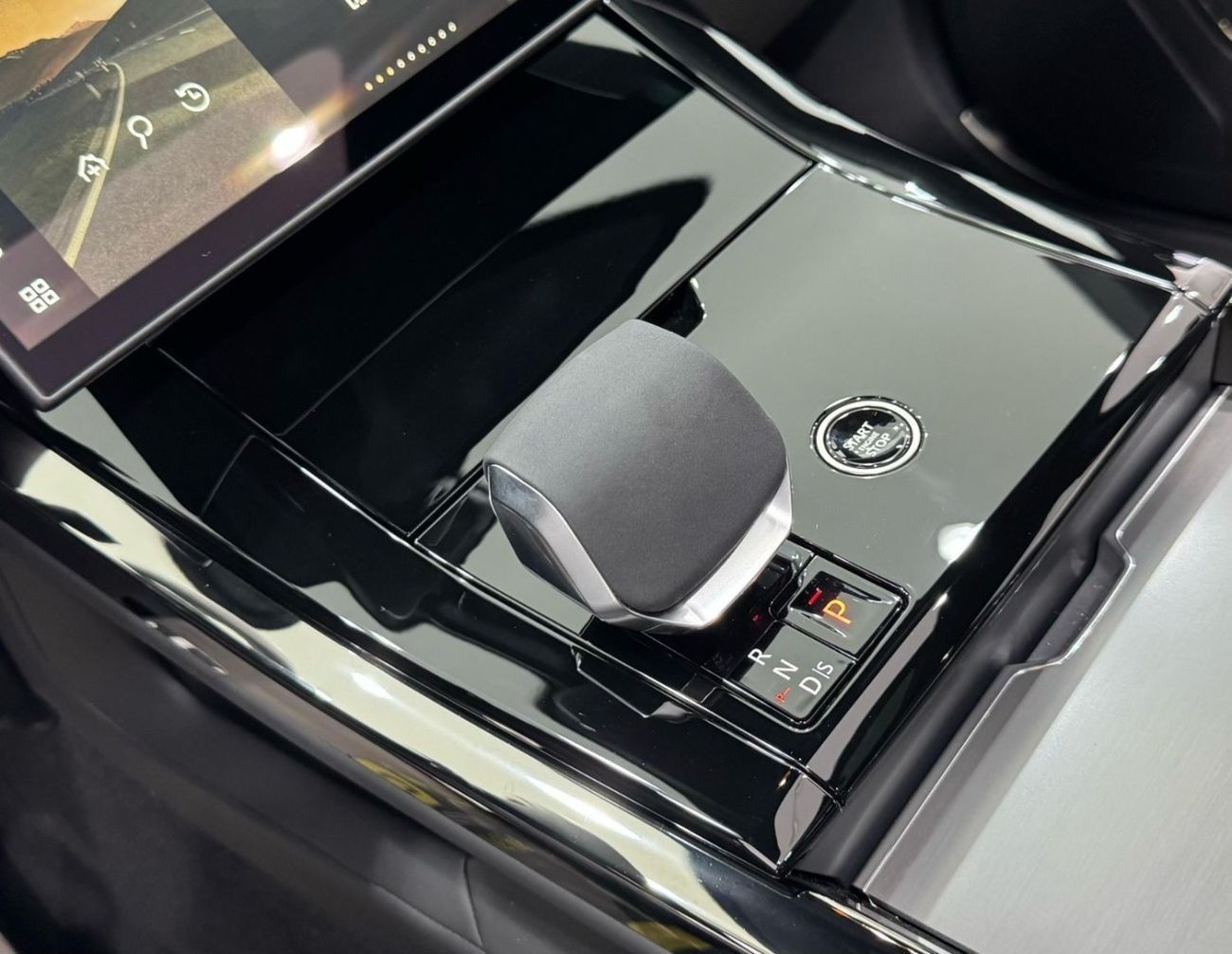 Land Rover Range Rover Sport Dynamic SE P400 3.0L *Brand New* 2024 Range Rover Sport SE-Dynamic, Warranty, Delivery Kms, Excellen