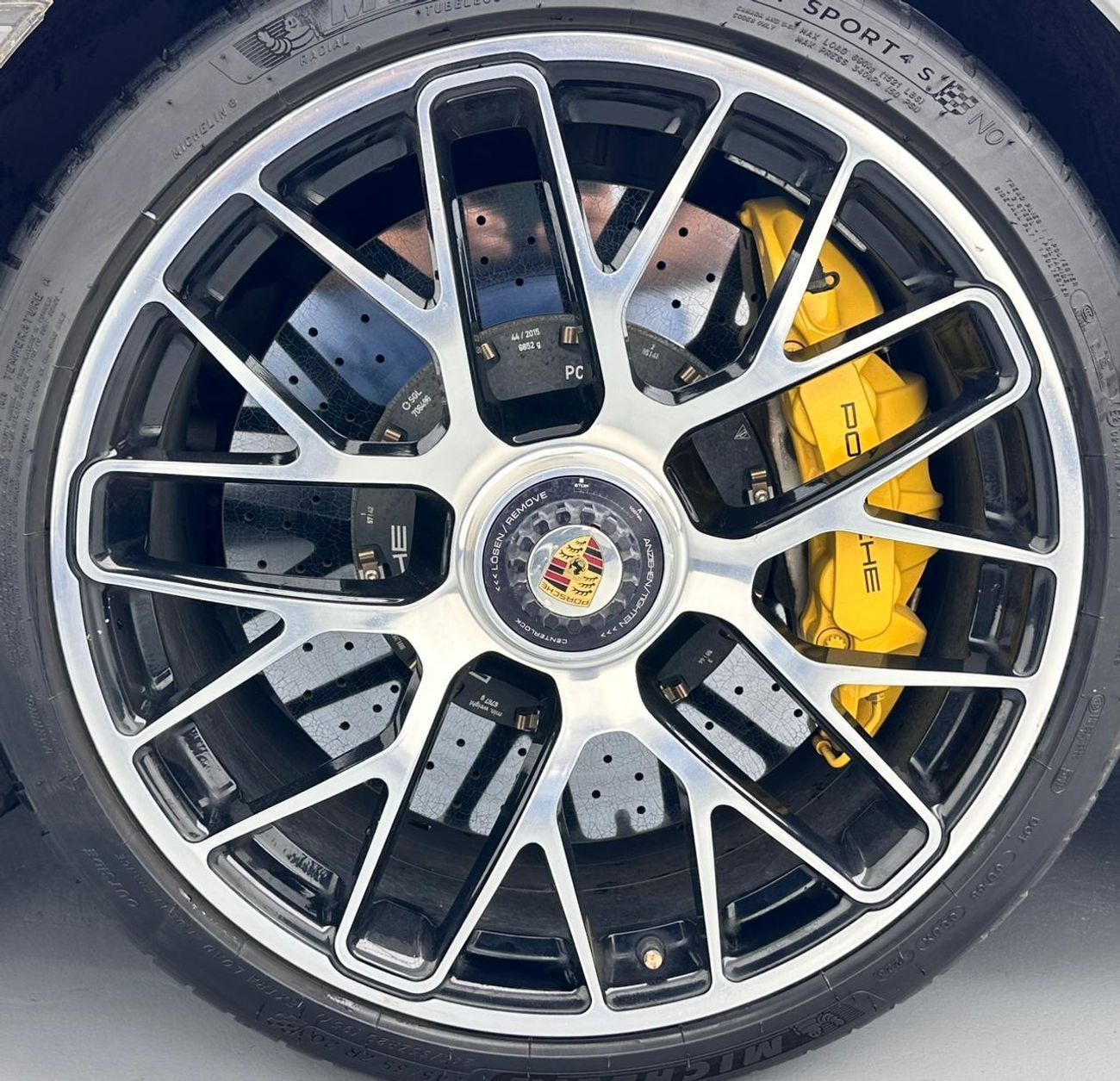 Porsche 911 Turbo S 3.8L (560 HP) Convertible 2015 Porsche 911 Turbo S, Nov/2026 Porsche Warranty, Porsche Full