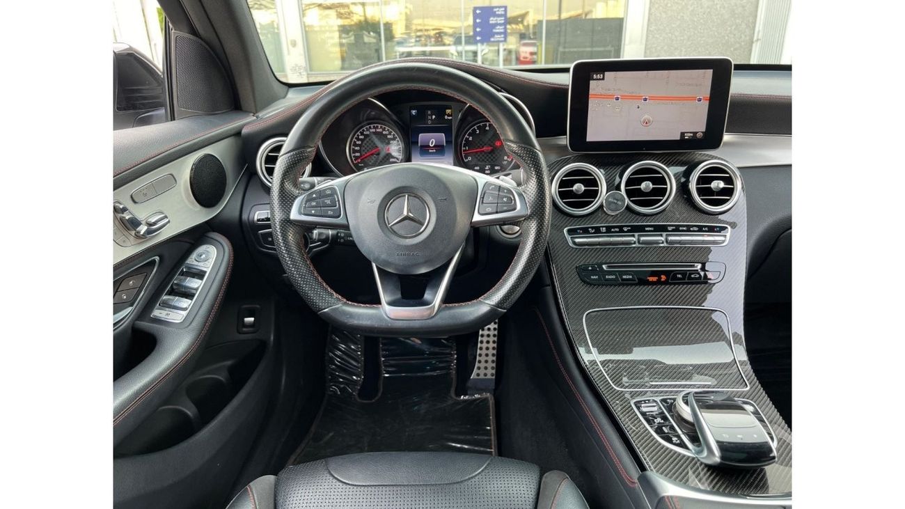 Mercedes-Benz GLC 43 MERCEDES GLC-43 GCC 2017 ORGINAL PAINT // ACCIDENT FREE // PERFECT CONDITION