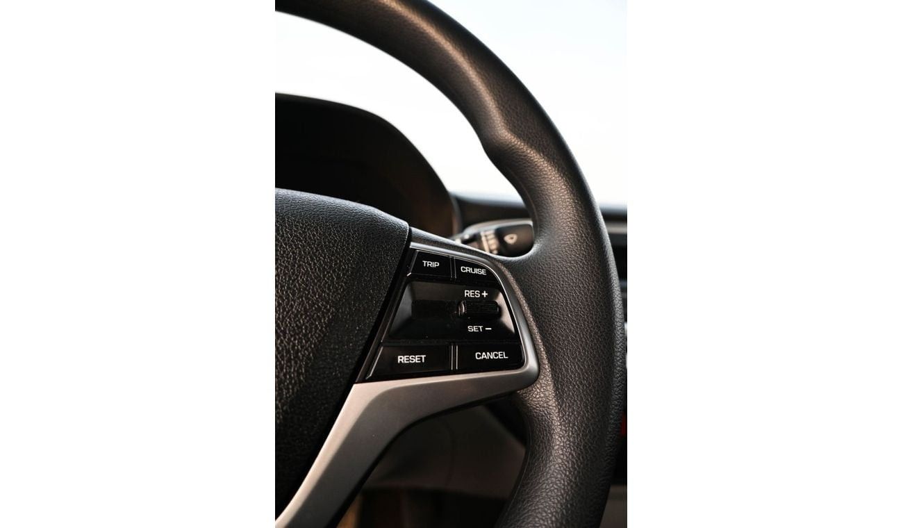 Hyundai Accent HYUNDAI ACCENT 2022 GCC 1.6L IN EXCELLENT CONDITION