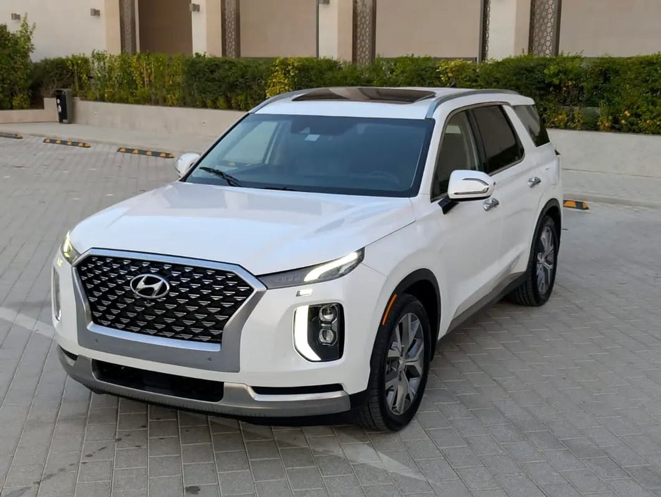 هيونداي باليساد SEL 3.8L V6 | 291 HP | Luxury Family SUV | Premium Features