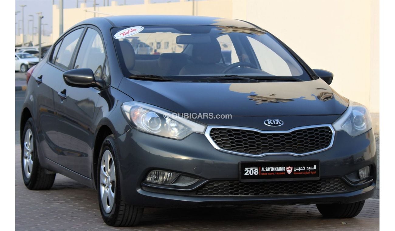 كيا سيراتو كيا سيراتو 2016 خليجي 1600 سي سي بحالة ممتازة بدون حوادث نظيفه جدا من الداخل والخارج