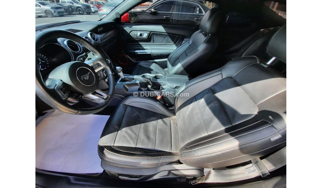 Ford Mustang EcoBoost Premium Ford mustang 2018 v4 turbo eco boost premium Full option