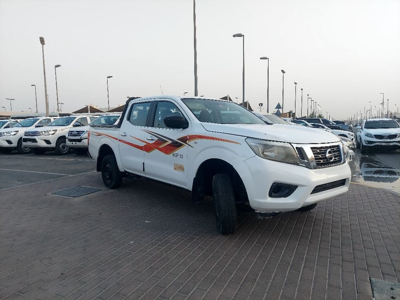 نيسان نافارا DC 4WD DIESEL MANUAL TRANSMISSION