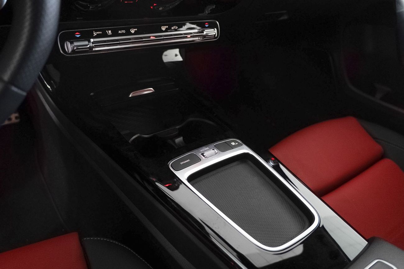 Mercedes-Benz A 35 AMG 4MATIC Hatchback