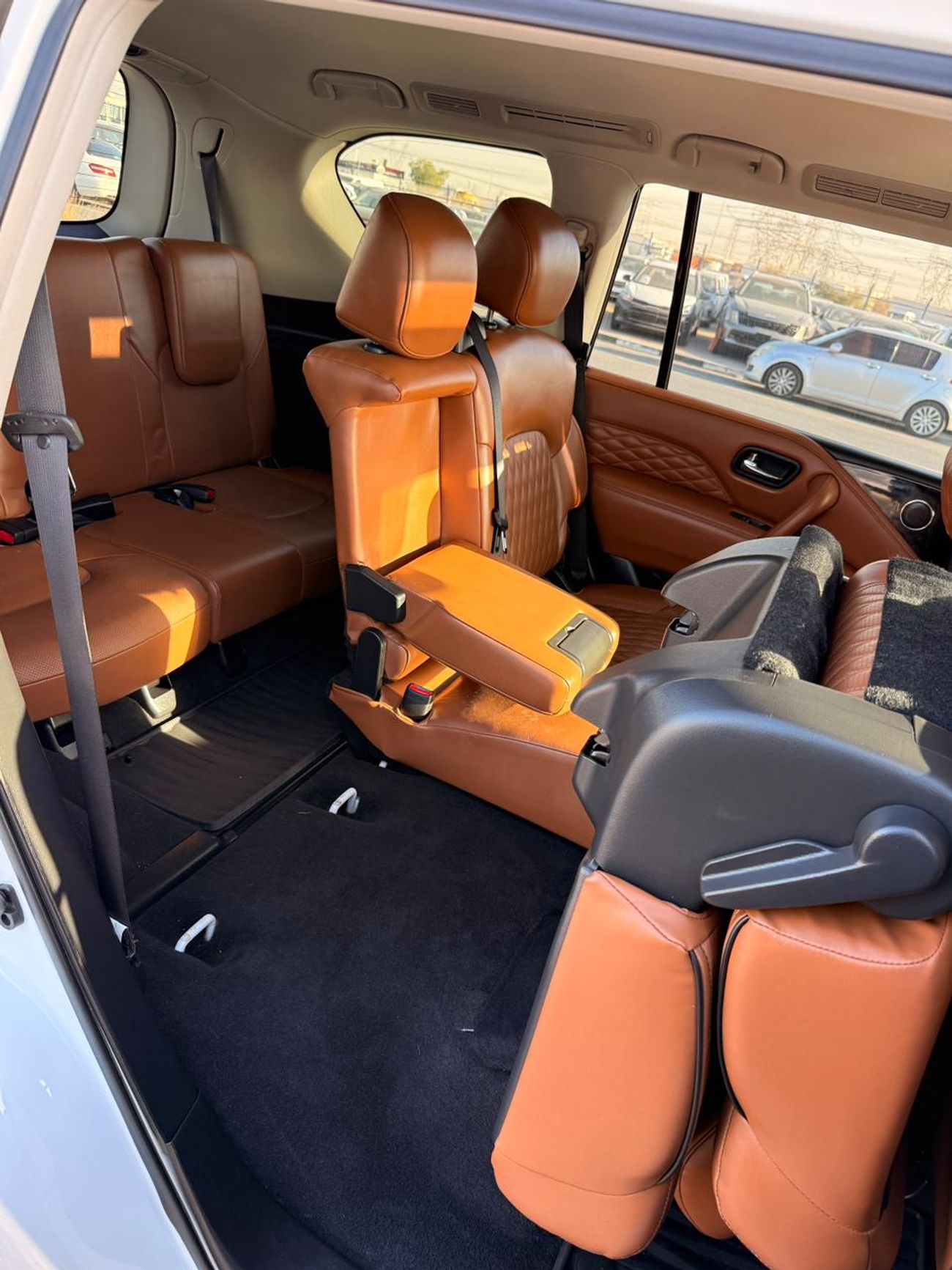 إنفينيتي QX80 Luxury 5.6L