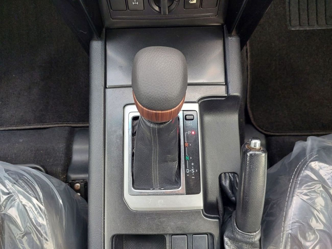 Toyota Land Cruiser TOYOTA LAND CRUISER PRADO SUV RHD 2016 MODEL 2.8 L DIESEL AUTOMATIC(PM18328)