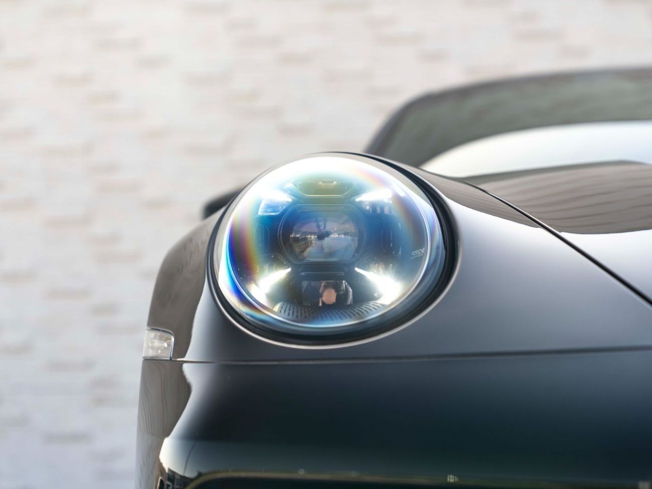 Porsche 911 Carrera 4GTS 3.0L (475 HP) Coupe