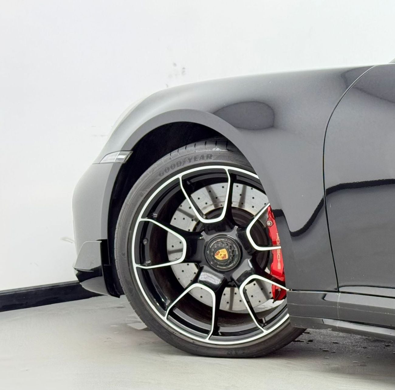 Porsche 911 TURBO 2024 Porsche 911 Turbo, 2028 Porsche Warranty, Full Porsche Service History, Very Low Km, GCC