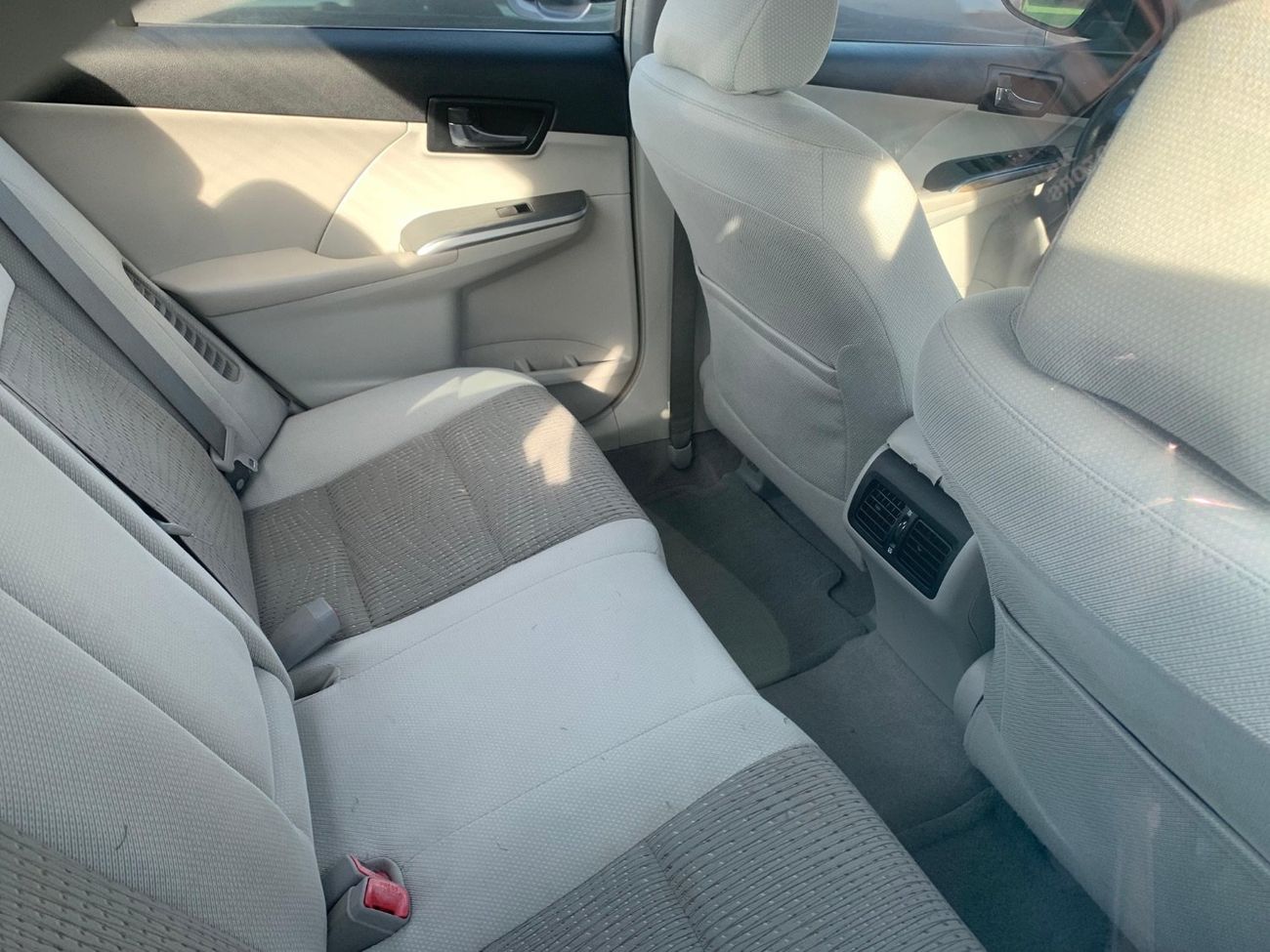 Toyota Camry Hybrid XLE