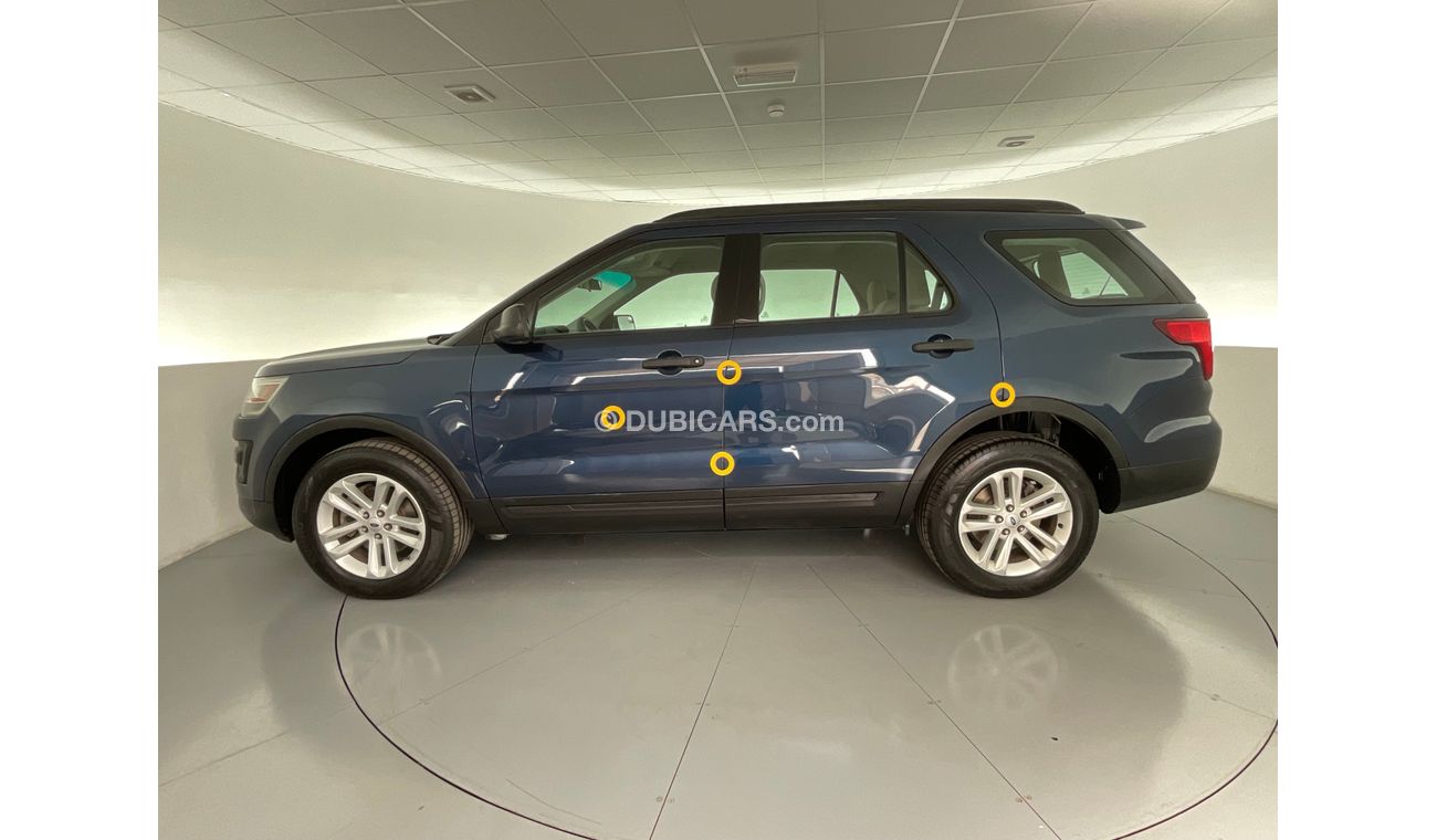 Ford Explorer XL / Standard