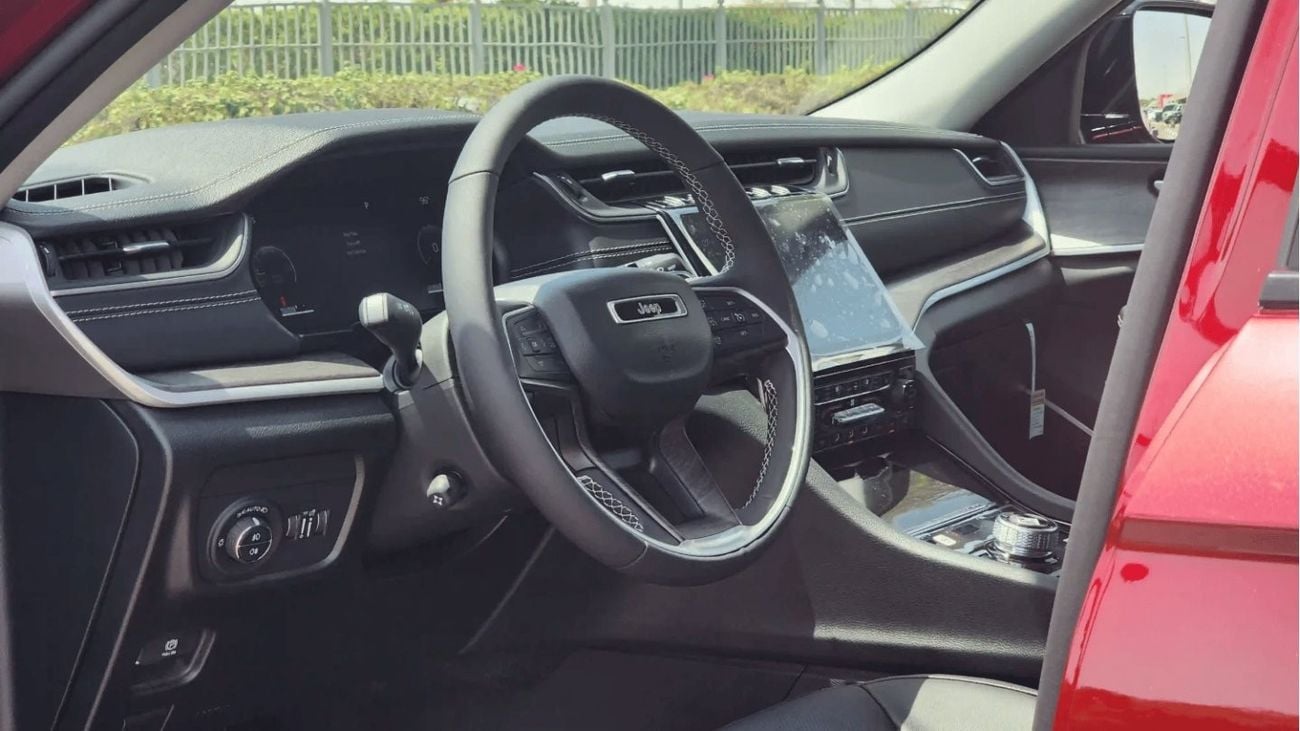 Jeep Grand Cherokee Limited Luxury SUV 2023YM