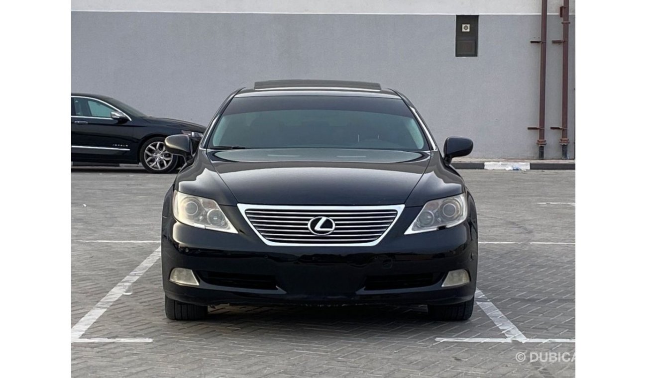 Lexus LS460