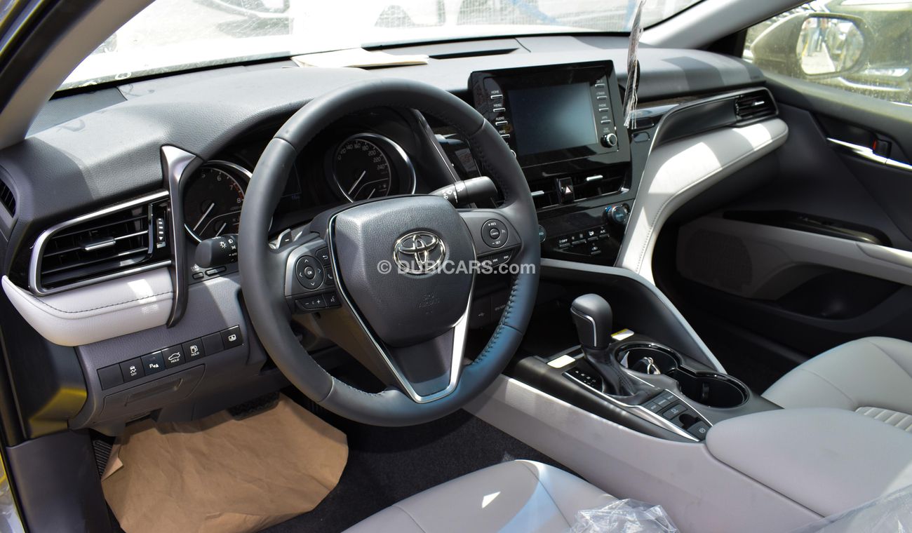 Toyota Camry SE 2.5 L