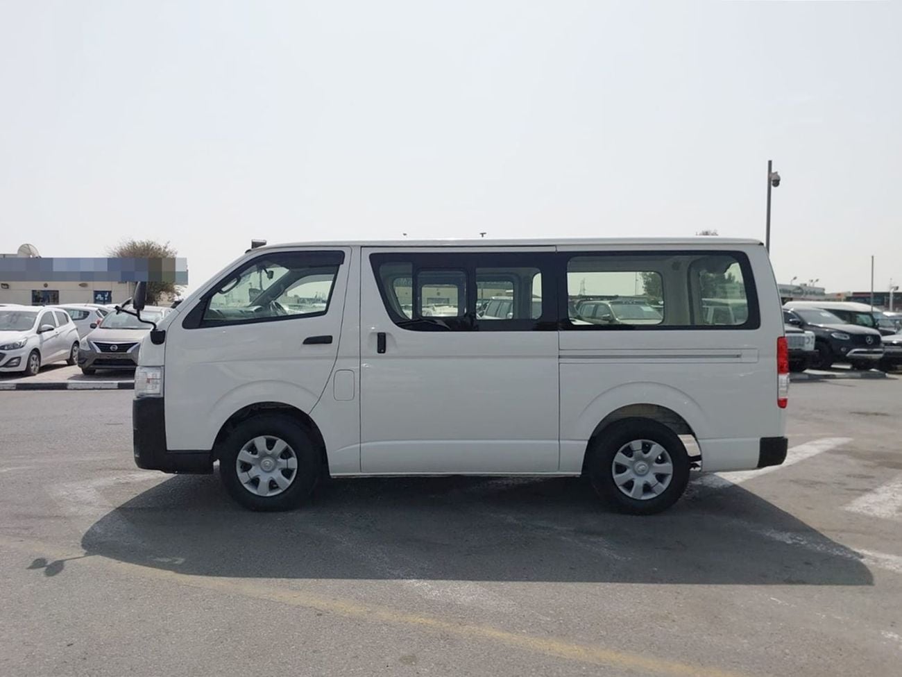 تويوتا هاياس (RAMADAN OFFER) TOYOTA HIACE VAN RHD 2018 MODEL 2.8 L DIESEL AUTOMATIC(PM08223)