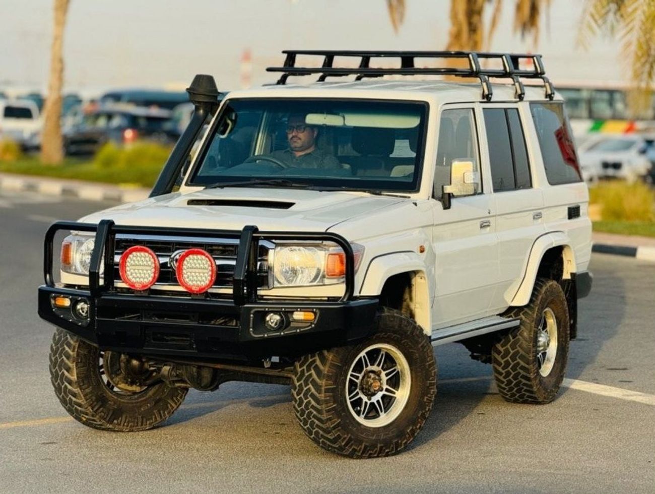 تويوتا لاند كروزر 70 Toyota Land Cruiser hardtop