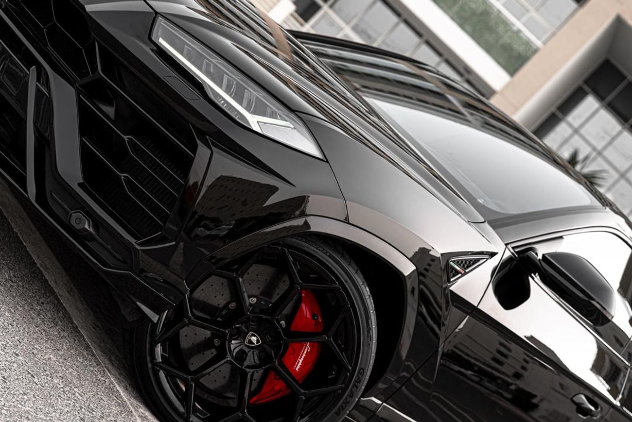Lamborghini Urus STD Brand new