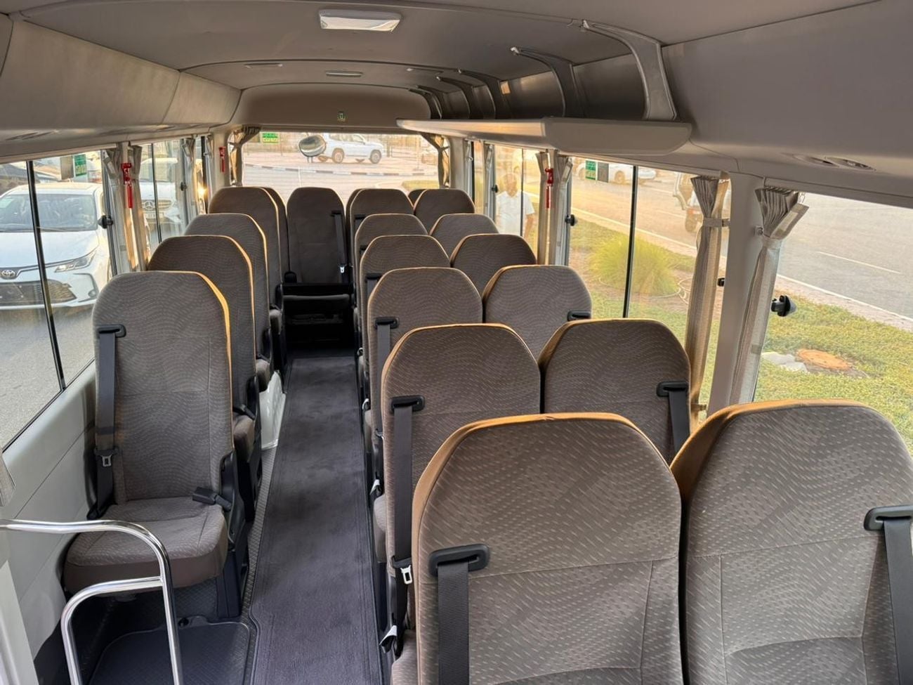 تويوتا كوستر TOYOTA COASTER 23 STR BUS 4.2L DIESEL MT 2026 GCC