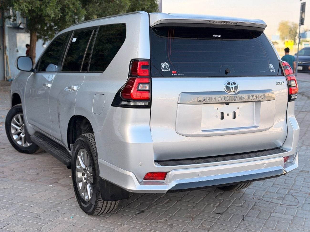 تويوتا برادو GXR 2.7L (160 HP) 4WD