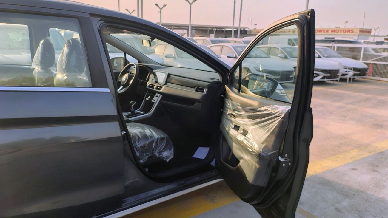 Mitsubishi Xpander MID OPTIONS