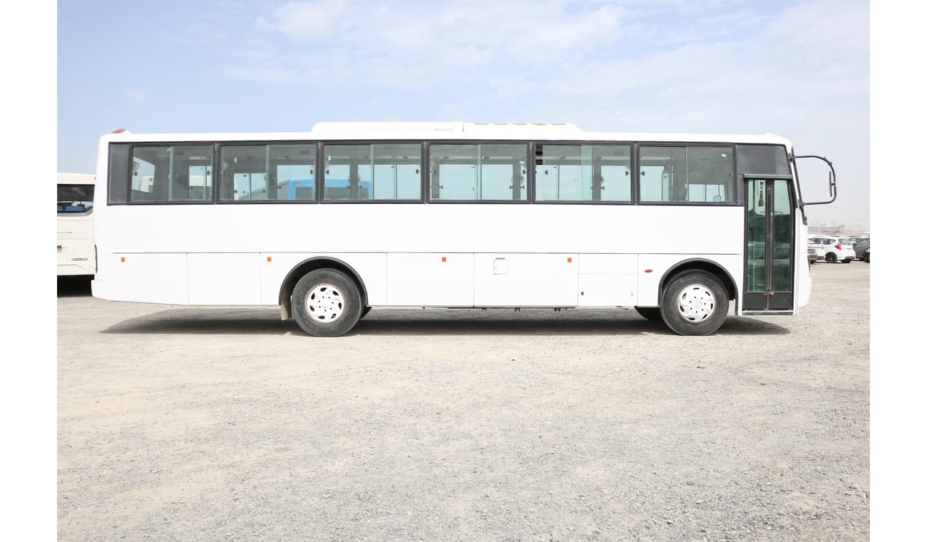 تاتا 613 81 SEATER BUS 2013 MODEL WITH GCC SPECS
