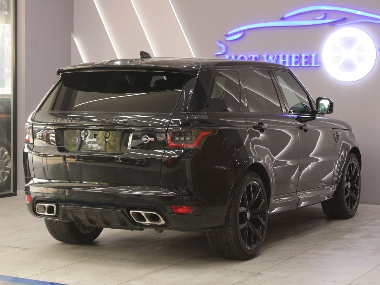 لاند روفر رينج روفر سبورت SVR Carbon Edition 5.0L